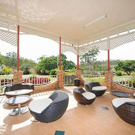 Comfort Inn Parklands Calliope מראה חיצוני תמונה