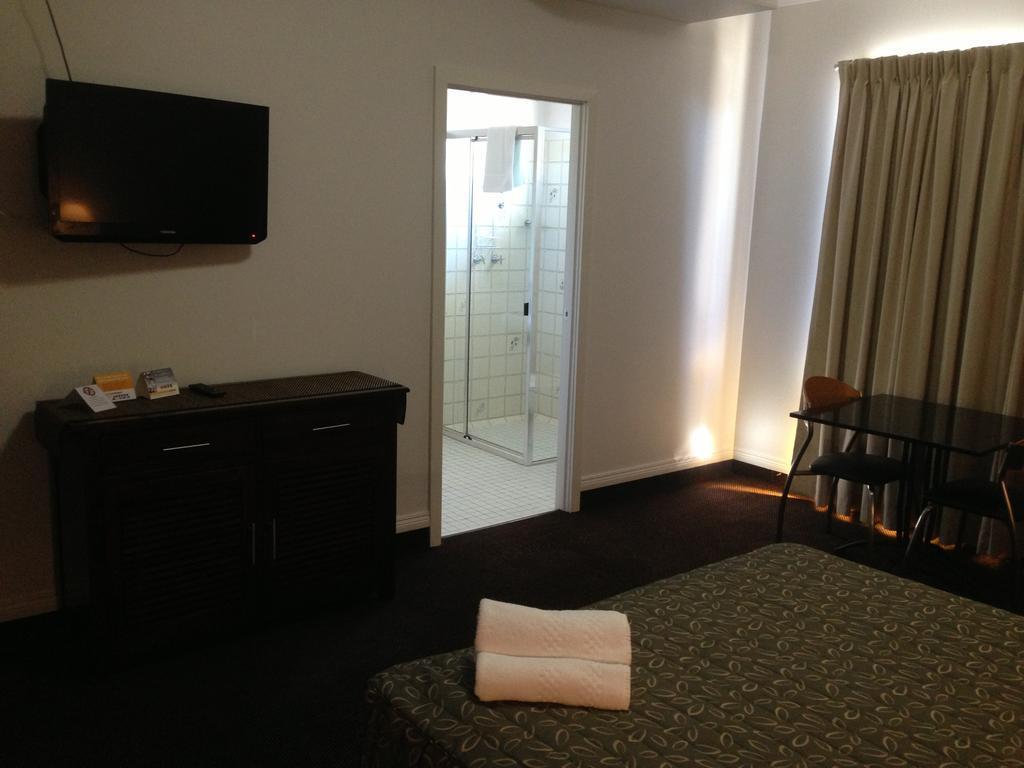 Comfort Inn Parklands Calliope מראה חיצוני תמונה