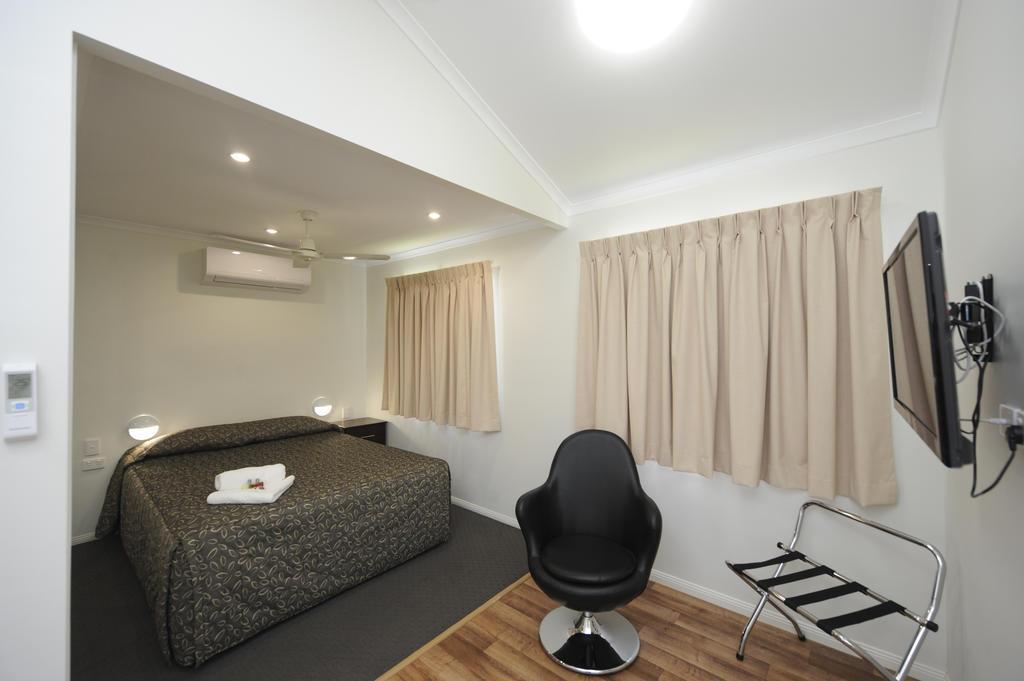 Comfort Inn Parklands Calliope מראה חיצוני תמונה